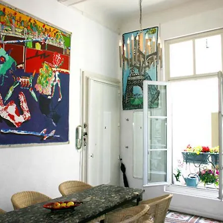 Nid'oiseau Bed & Breakfast *